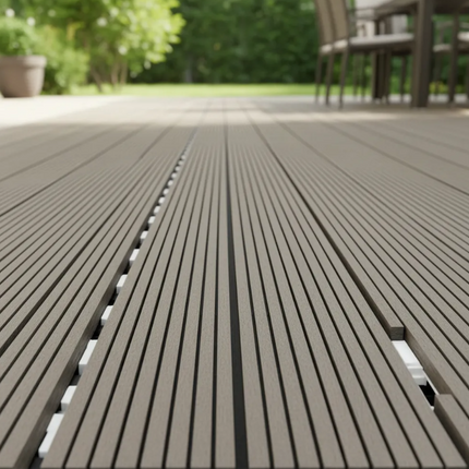 Piso Deck Exterior WPC 60x30 cm Pack 10 | Losetas Modulares Tipo Madera para Jardín y Terraza